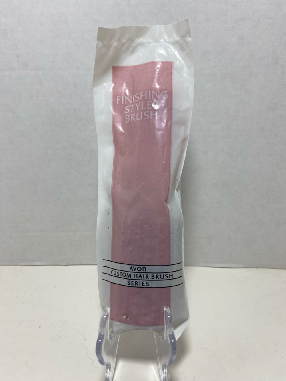Vintage Avon, finishing hairstyler brush black/pink plastic nylon NIP 1991